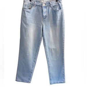 𝅺OAK & Poppy Size 10 Light Wash High Rise Mom Jeans Straight Leg